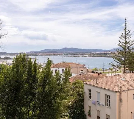Santa Cruz & 3*