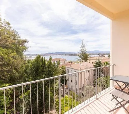 Santa Cruz & Casa de hóspedes Olbia